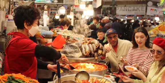 What to Eat in Seoul: A Street-Smart Food Guide to Markets and BBQ