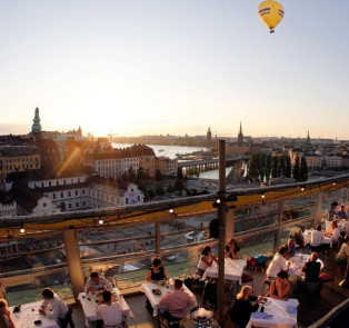 Enjoy Drinks with a View