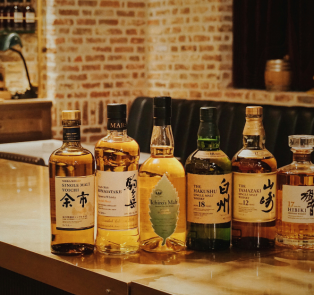 Visit a Japanese whiskey bar for a tasting tour