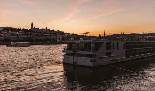Discover Budapest's Jewish and Ottoman cultures