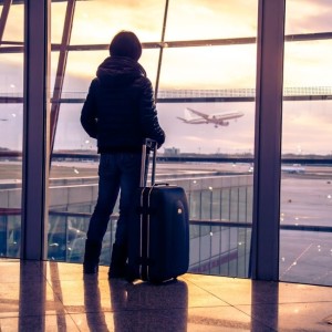 15 Unique gift ideas for travel lovers
