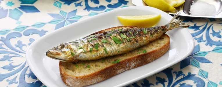 Eat like a local in Porto: A tailored culinary experience
