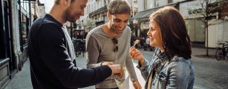 Brussels Bites: Street Snacks, Café Culture & Hidden Treats