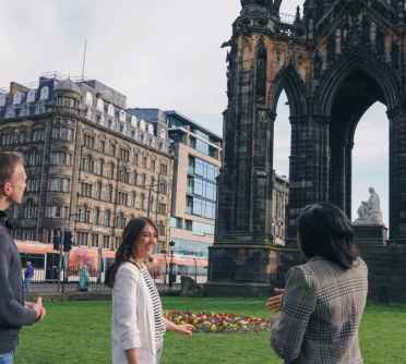 Kickstart your trip to Edinburgh