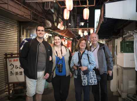 Lantern-Lit Alleyways & Izakaya Vibes in Tokyo!