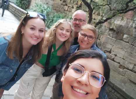 Exploring the Gothic Quarter!