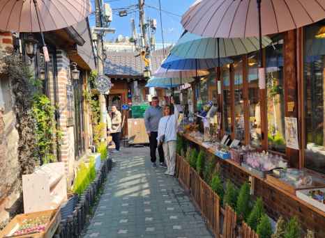 Dongwook_Lee_Seoul_BR-1236216821