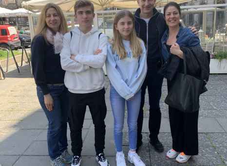 Generations United in the Shadow of Sorrento’s Ancestral Homes