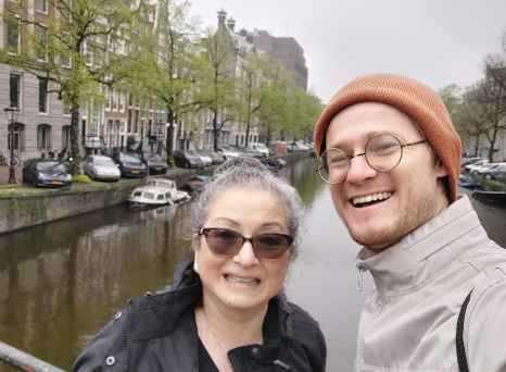 Canal Strolls and Cozy Conversations