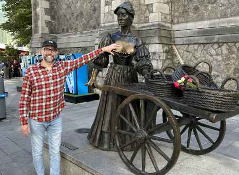 A Day with Molly: Charming Encounters in Dublin