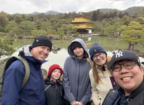A family moment surrounded by Japan’s serenity