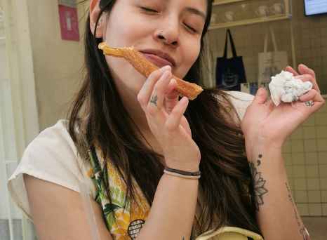 Savoring Local Flavors on a Mexico Snack Stop