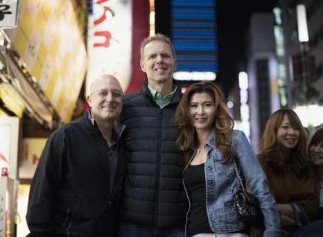Soaking in the Neon Glow of Shinjuku’s Streets!