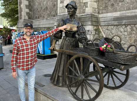 A Day with Molly: Charming Encounters in Dublin