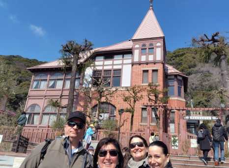 Sunlit Smiles at the Historic Mansion