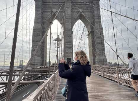 A Moment on the Iconic Bridge