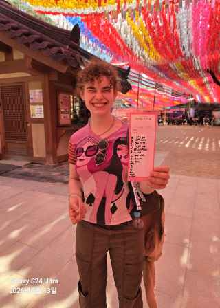 A cheerful moment with vivid colors and laughter in Seoul.