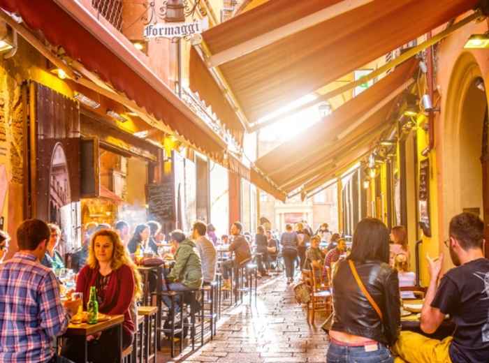 5 Reasons to Visit Bologna