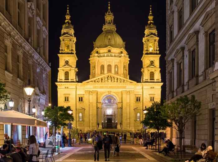 Best Things To Do In Budapest At Night
