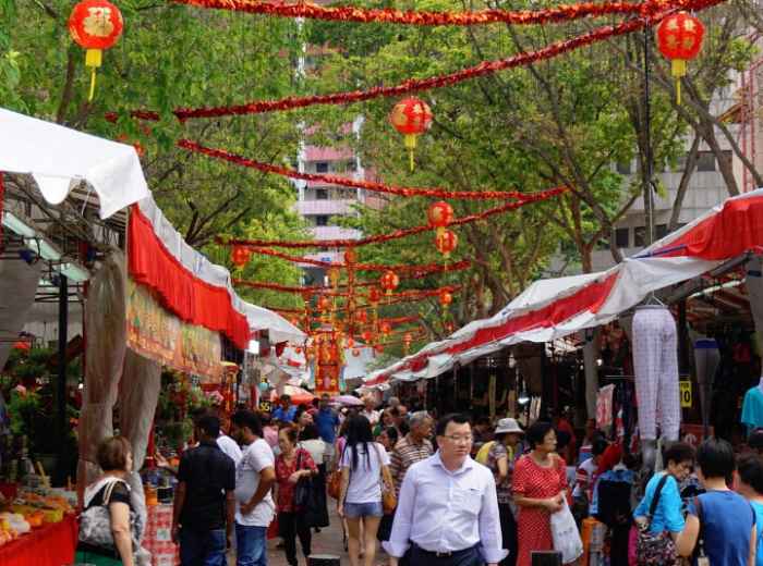 Must Eat Foods In Singapore and Where To Eat Them