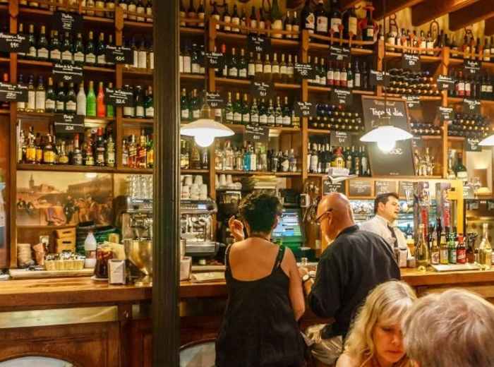 Best tapas in Seville and where to eat them
