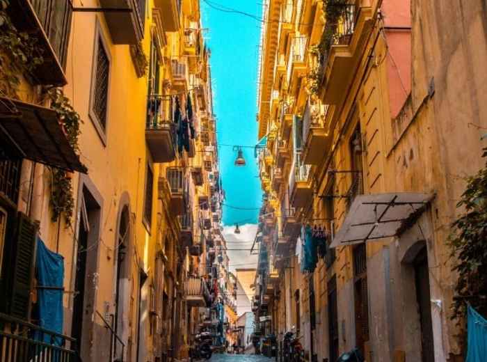 One Day In Naples - The Ultimate 24 Hour Itinerary