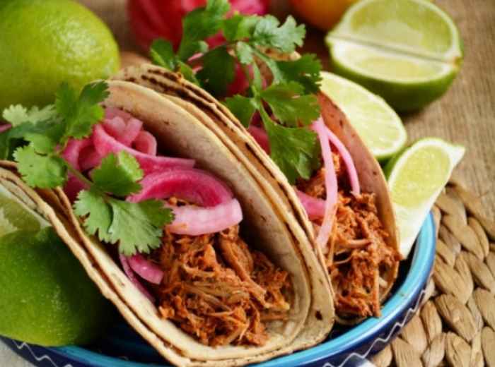 Day-to-day food versus traditional meals 