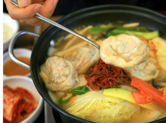 Try North Korean dumplings 