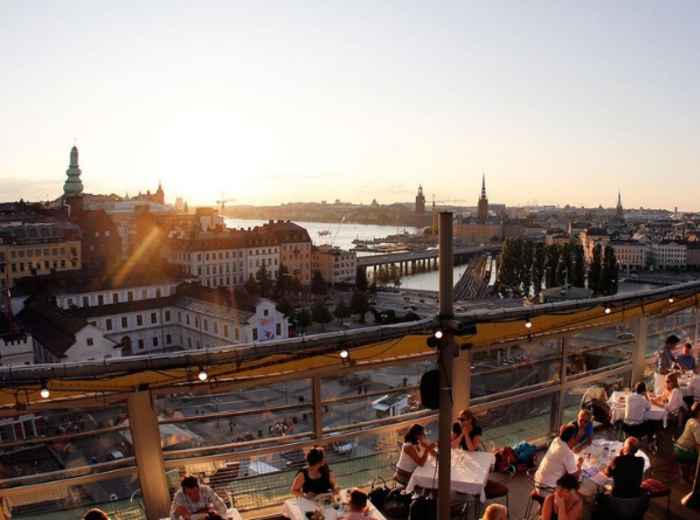 Enjoy Drinks with a View