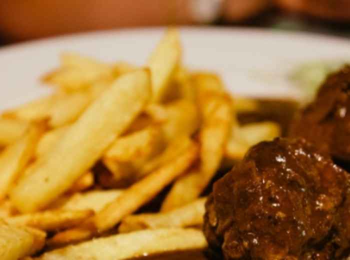 Meatballs at Ballekes