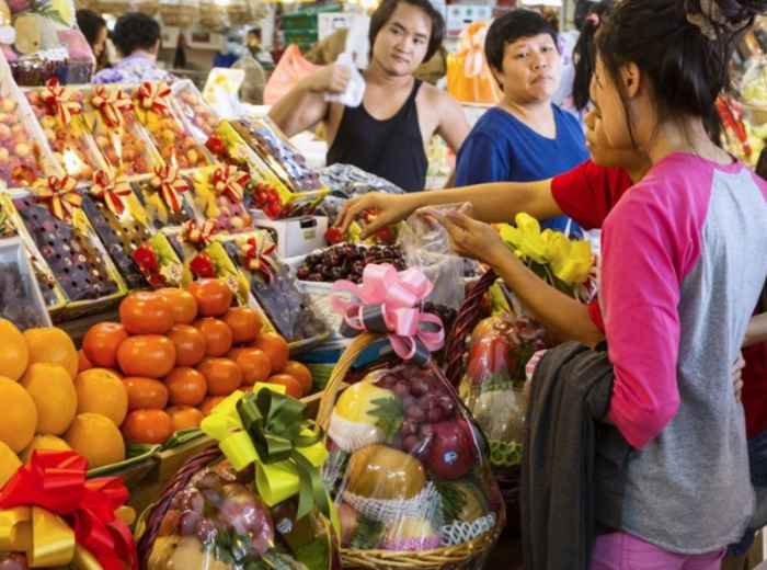 Bangkok: Or Tor Kor Market