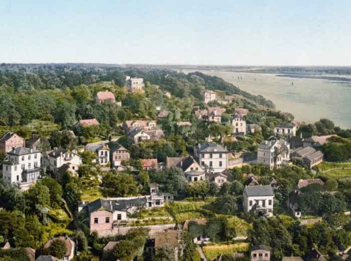 Visit Blankenese neighbourhood