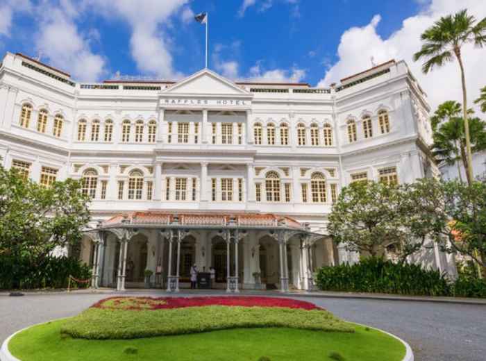 Explore The Civic District