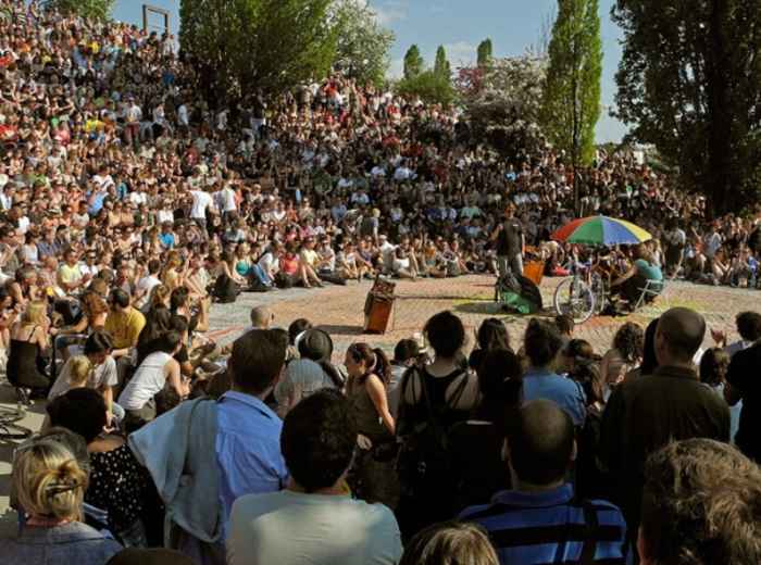Karaoke Sundays At Mauerpark