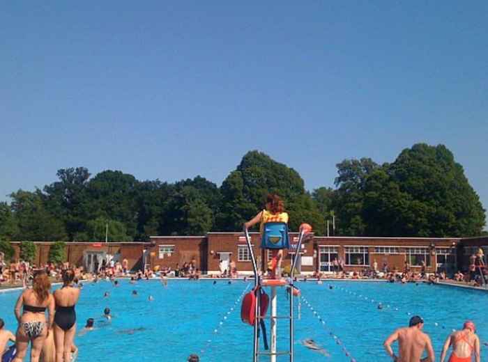 Brockwell Lido