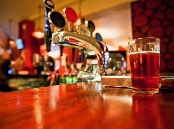 Read books at the Libreria Berisio