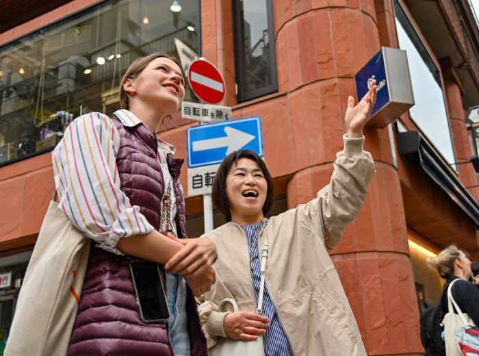 Hiring guides in tokyo