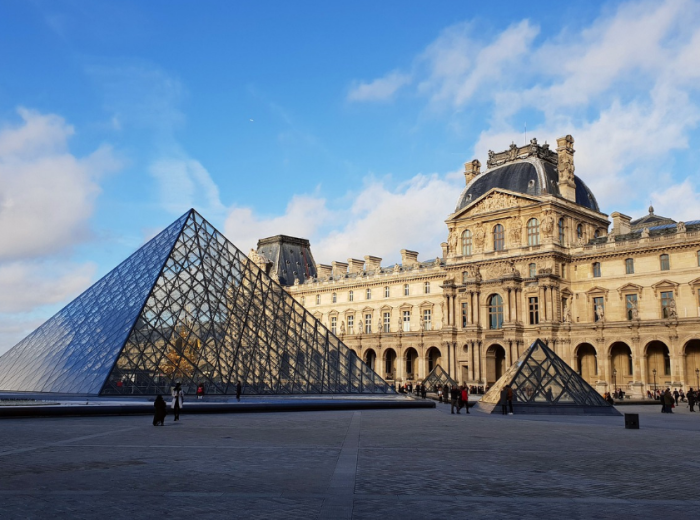 A day trip to the Louvre in Paris with kids