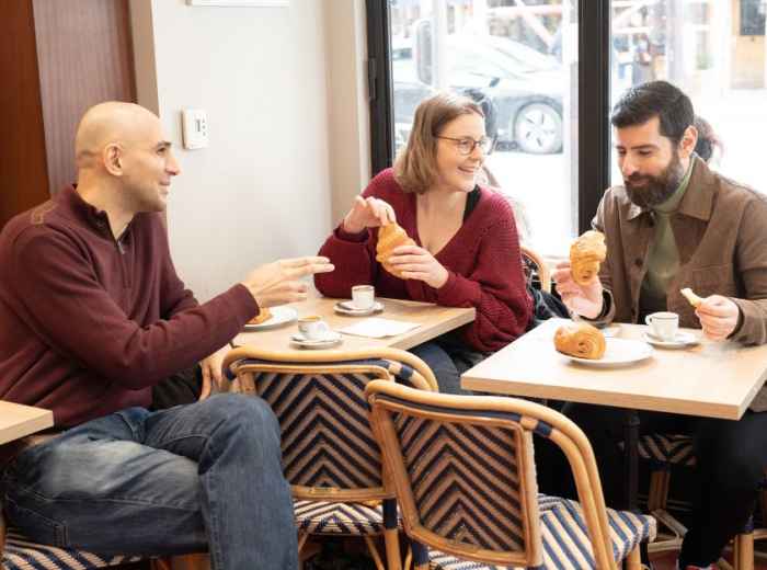 Kickstart your one-day in Paris itinerary with a breakf