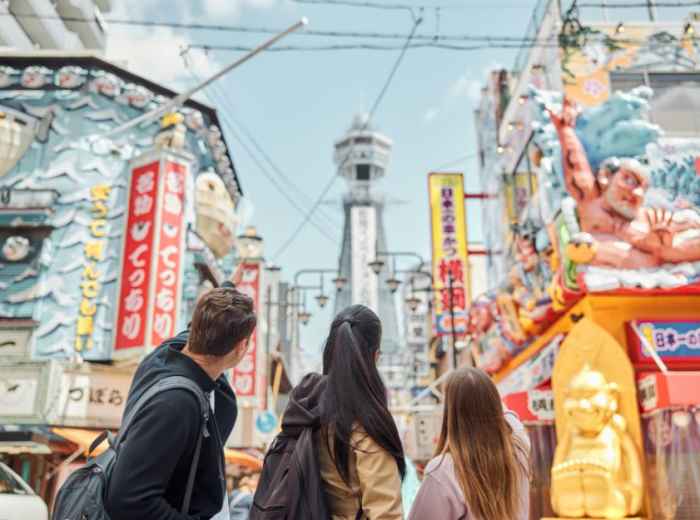 Tsutenkaku is a pulsating hub of anime wonder.