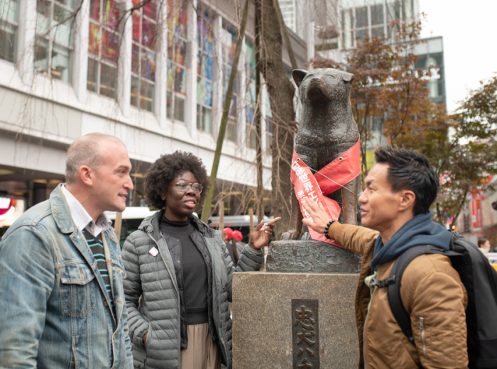 See Tokyo's iconic spots without the usual tourist stam