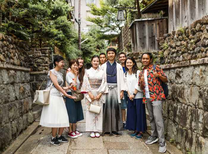 Is your experience designed to have the guest spectate 