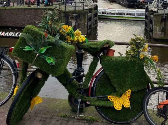 Negen Straatjes: The Charming Nine Streets