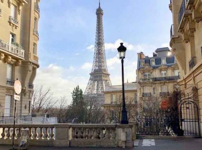 Avenue de Camoens (75116 Paris)