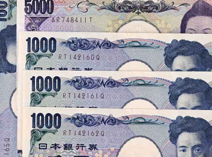 Why Japan Loves Paper Money