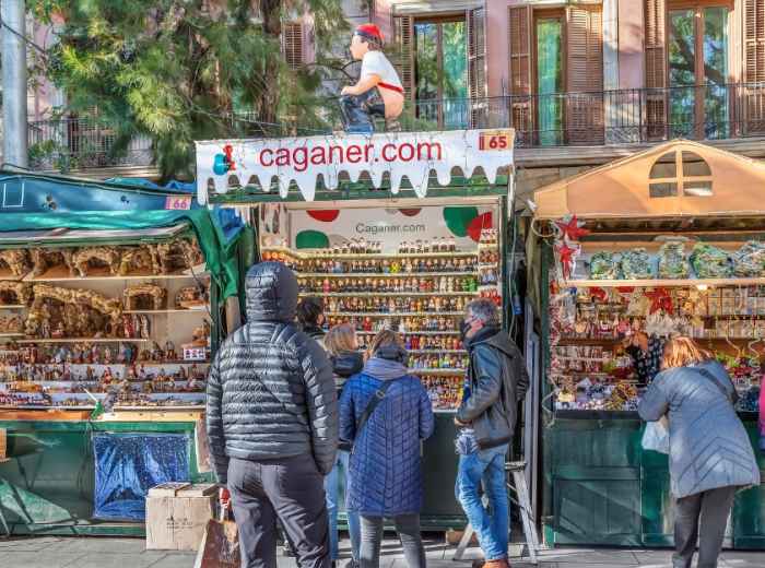 Celebrate-at-Fira-de-Santa-Llúcia