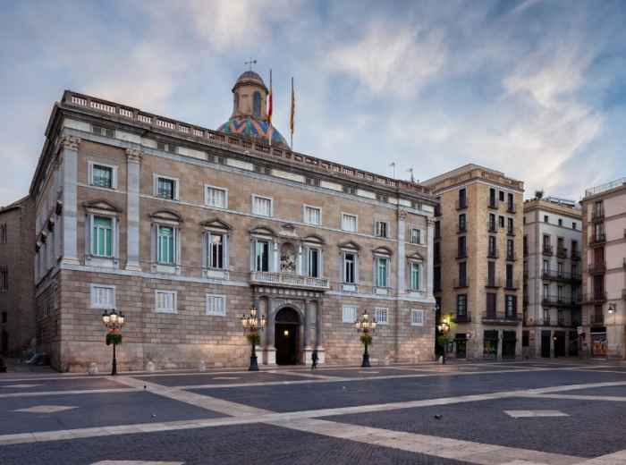The-Nativity-Scene-at-Plaça-Sant-Jaume