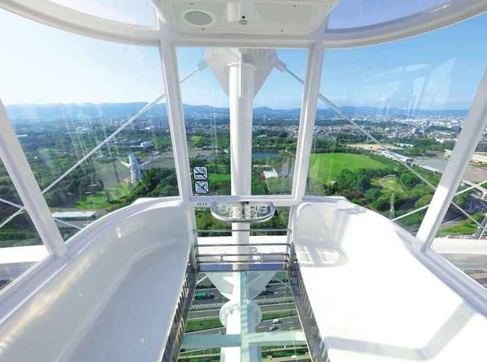 View from inside cabin with window reflection photo by Osaka info