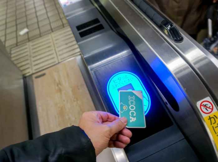 ICOCA card tap at Osaka subway gate