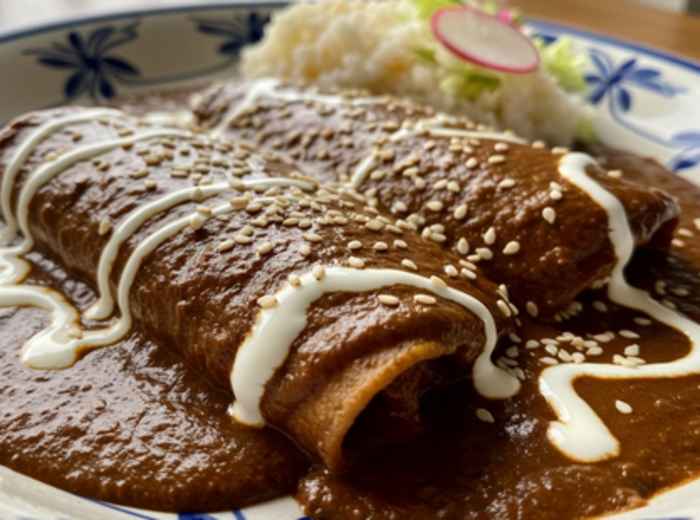 Enchiladas de mole